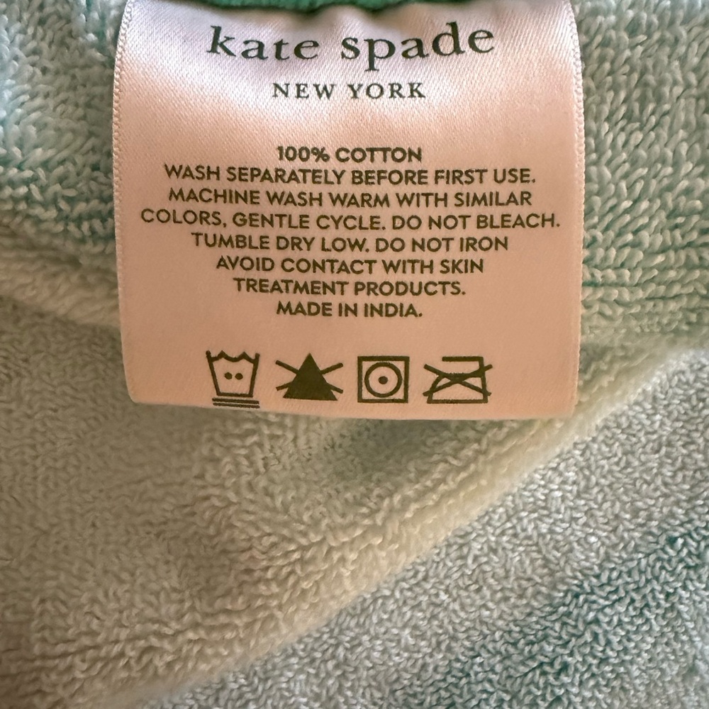 Kate Spade Striped Oversized Beach Towel with Bikini and Accessories - Picture 4 of 4